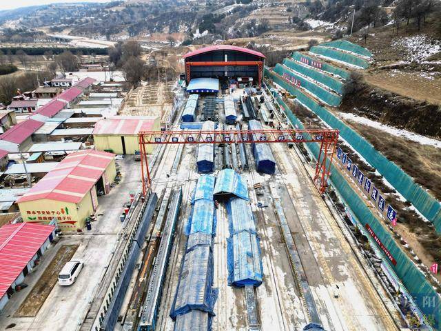 【攝影報道】G671線合水(太白)至華池公路工程建設熱潮涌:公路工程
