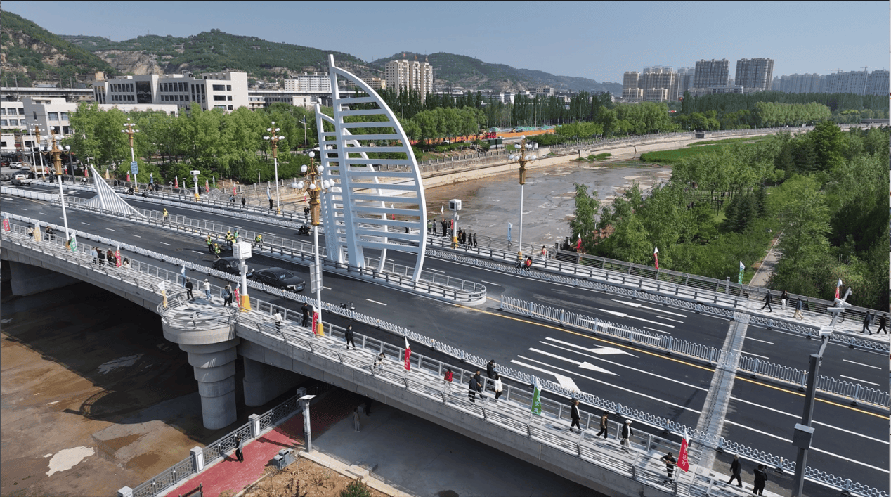 呂梁北川河文豐路橋梁工程竣工通車:橋梁工程
